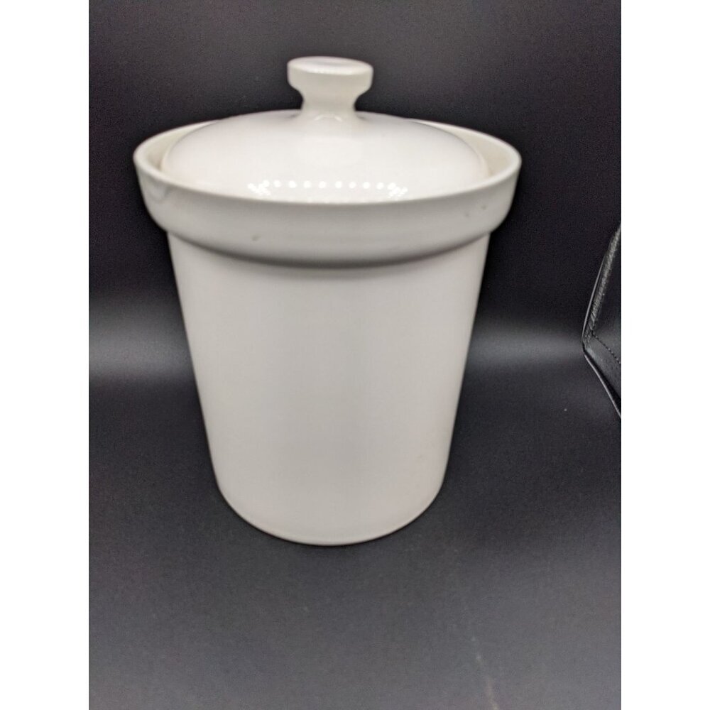 Vintage white ceramic‎ farmhouse minimalist  style canister 8"